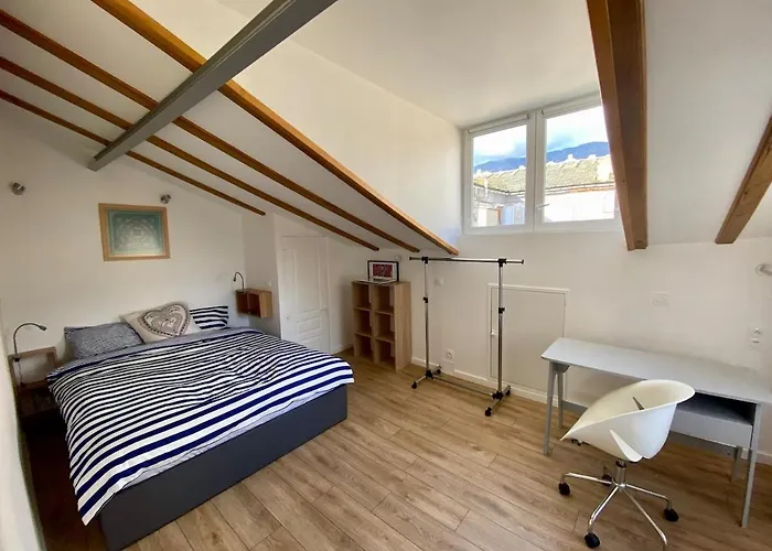 Beautiful, Hyper-center *